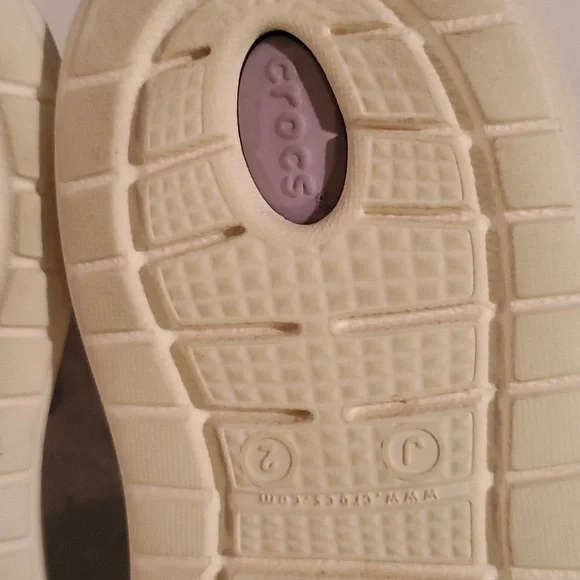 LiteRide by Crocs Kids Sz. J 2 Clogs - Picture 9 of 10